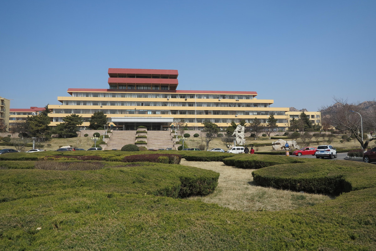 Qingdao University main entrance