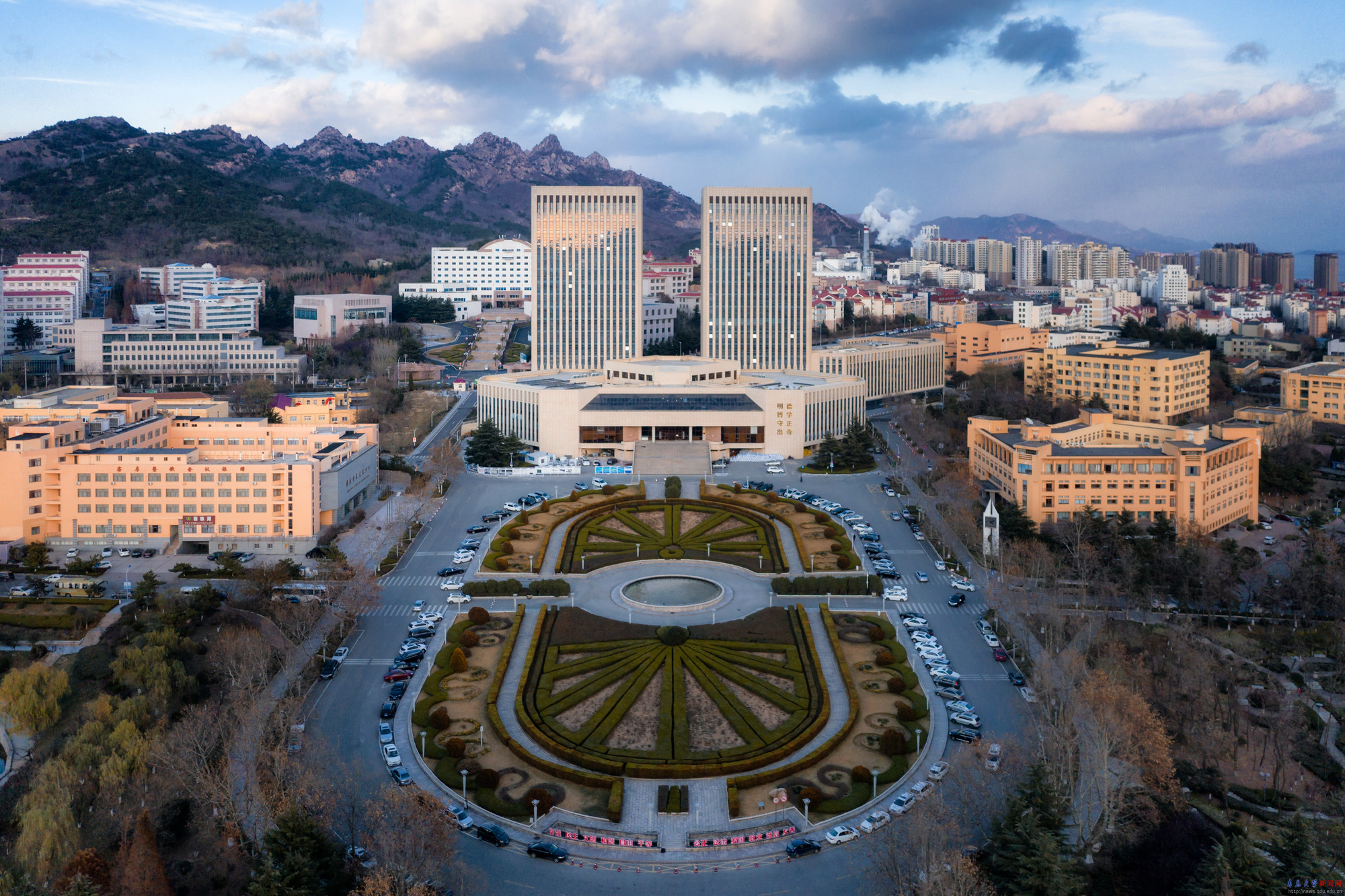 Qingdao University — Fushan west-campus central axis and landmark buildings